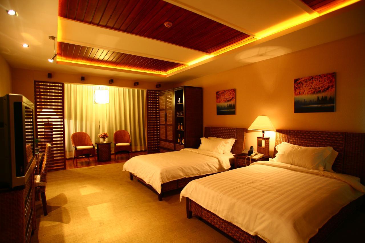 Xinjiang Yema International Clubhouse Hotel Urumqi Exterior foto