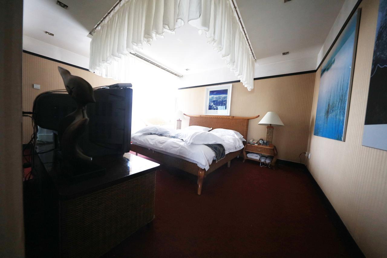 Xinjiang Yema International Clubhouse Hotel Urumqi Exterior foto