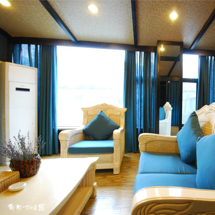 Xinjiang Yema International Clubhouse Hotel Urumqi Exterior foto